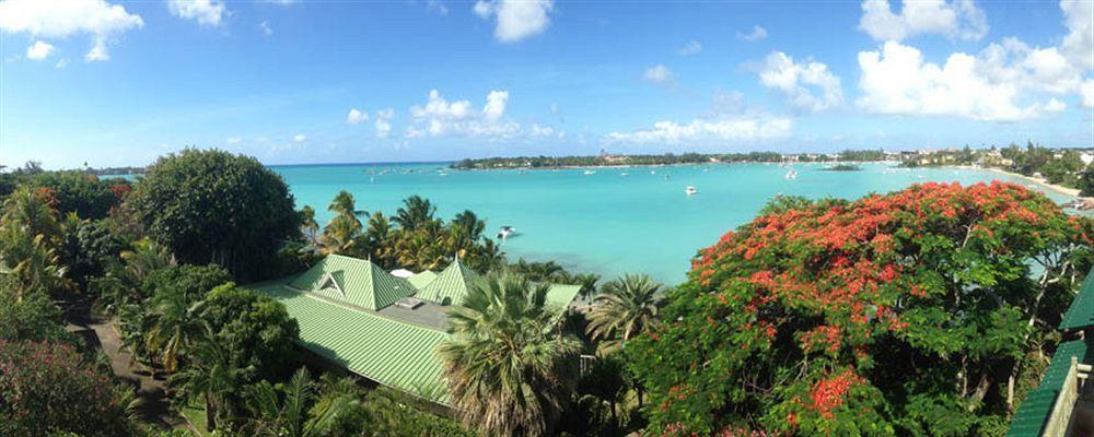 Le Lagon Grand Baie Exterior photo